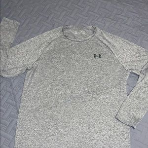 Heather Gray UA Long Sleeve Workout T Shirt